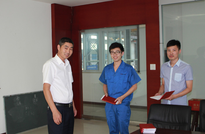 溫州職業(yè)技術(shù)學(xué)院機(jī)電系師生圓滿結(jié)束為期一個(gè)月實(shí)踐活動